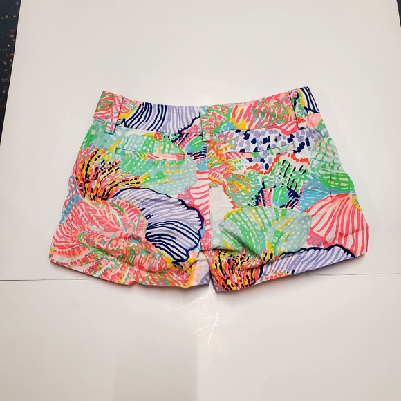 Lilly Pulitzer 19277 Callahan Short Roar of the Seas Multi. Size 00 - Picture 13 of 13